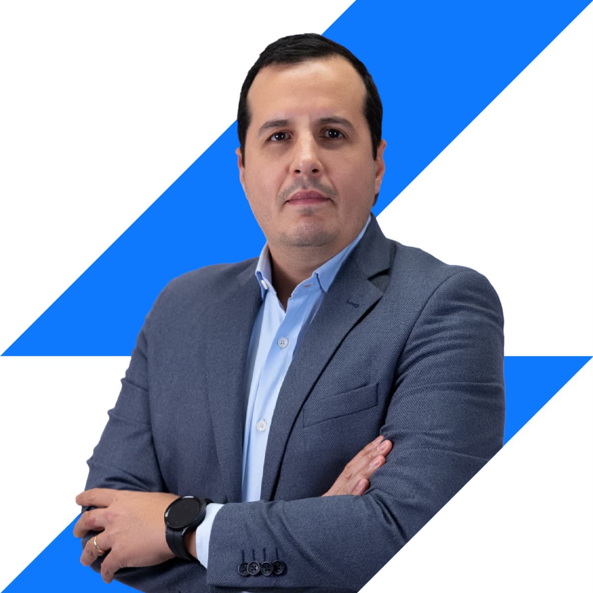 Pedro José Puente Director Legal